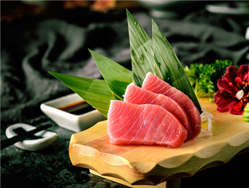 Sashimi tuna